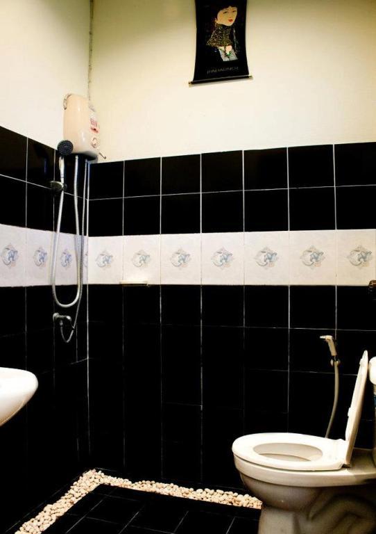 Baan Puang Petch Hotel Чиангмай Стая снимка